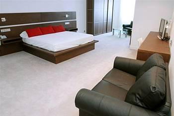 Sercotel Odeon Hotel