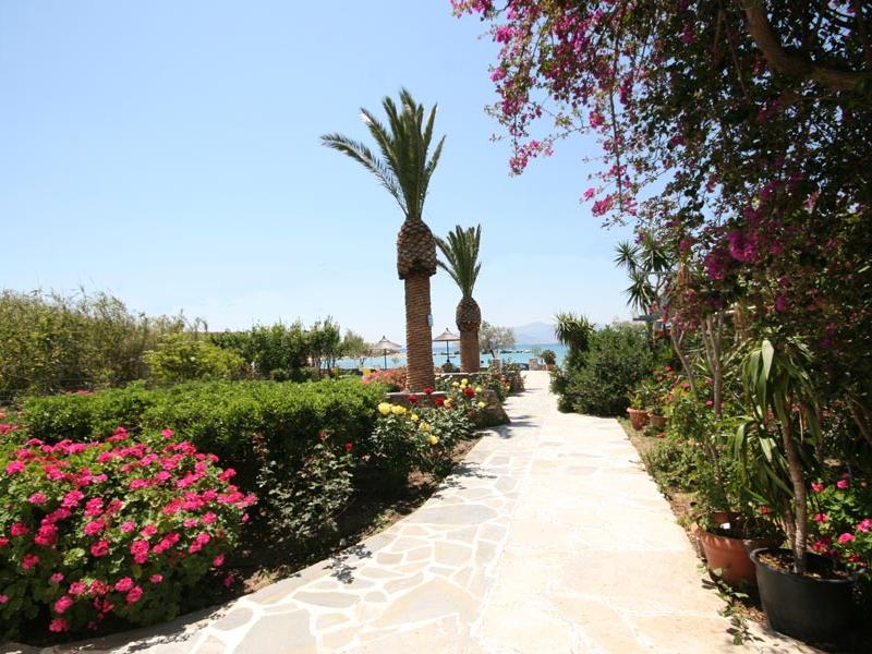 Aghia Anna Hotel