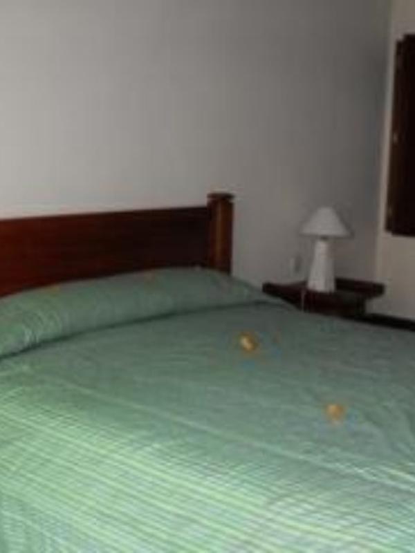 Lakeview Hotel & Restaurant