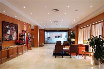 Globales De los Reyes Hotel