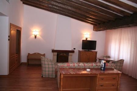 Tryp Los Angeles