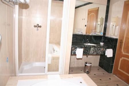 Tryp Los Angeles