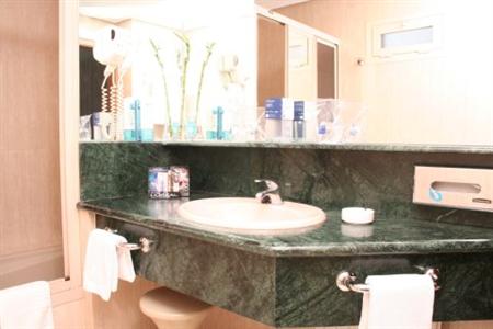 Tryp Los Angeles