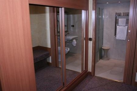 Tryp Los Angeles