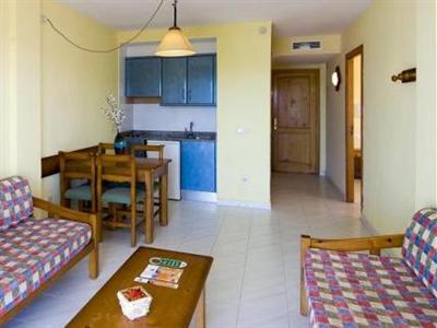 Ola Apartamentos Es Ravells d’Or