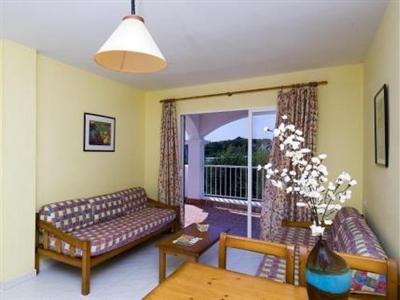 Ola Apartamentos Es Ravells d’Or