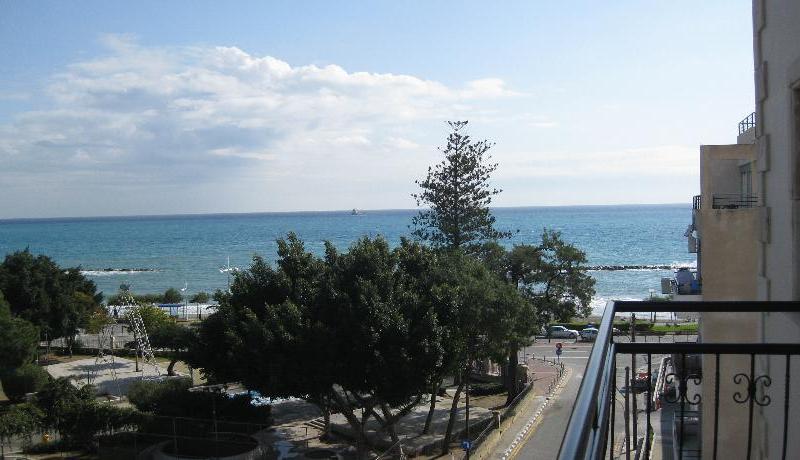 A Chrielka Hotel Suites