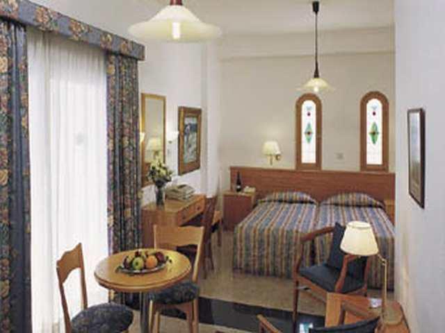 A Chrielka Hotel Suites