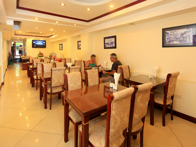 Paradise HangBac Hotel