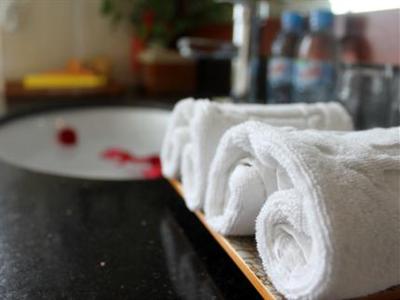 May De Ville Old Quarter