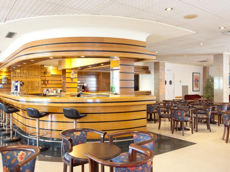 Puerto Azul Suite Hotel
