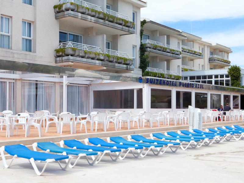 Puerto Azul Suite Hotel