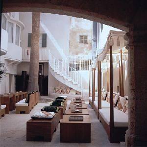 Puro Hotel