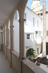 Puro Hotel