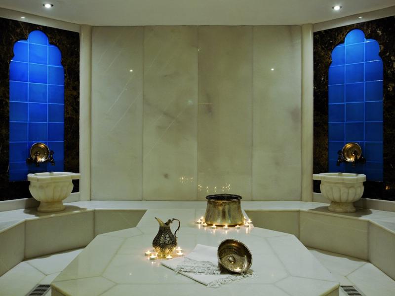 Crowne Plaza Istanbul - Harbiye