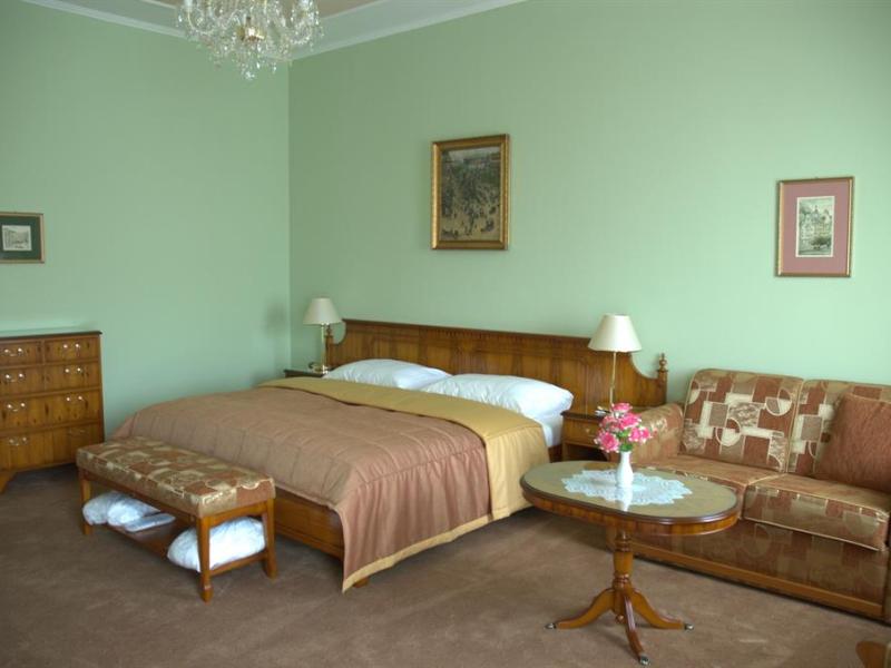 Bristol Georgy House