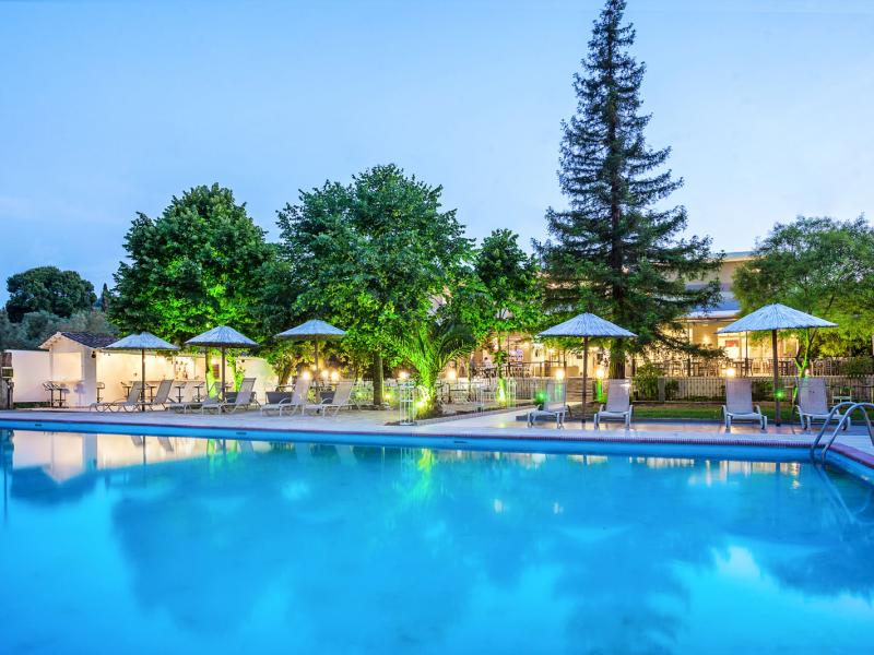Silver Bay Hotel
