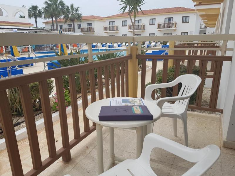 Cosmelenia Hotel Apartments