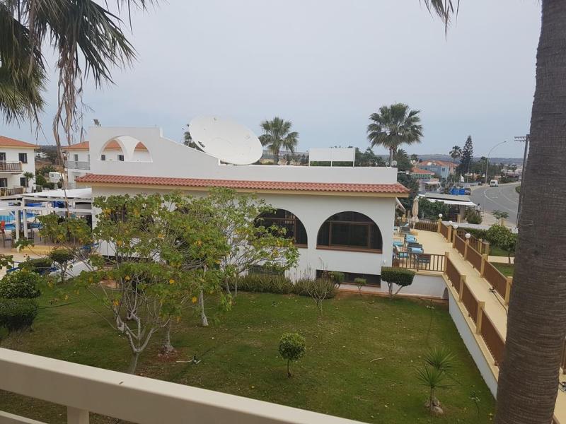 Cosmelenia Hotel Apartments