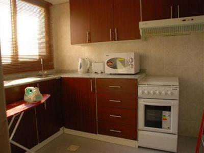 London Crown 2 Hotel Apartments