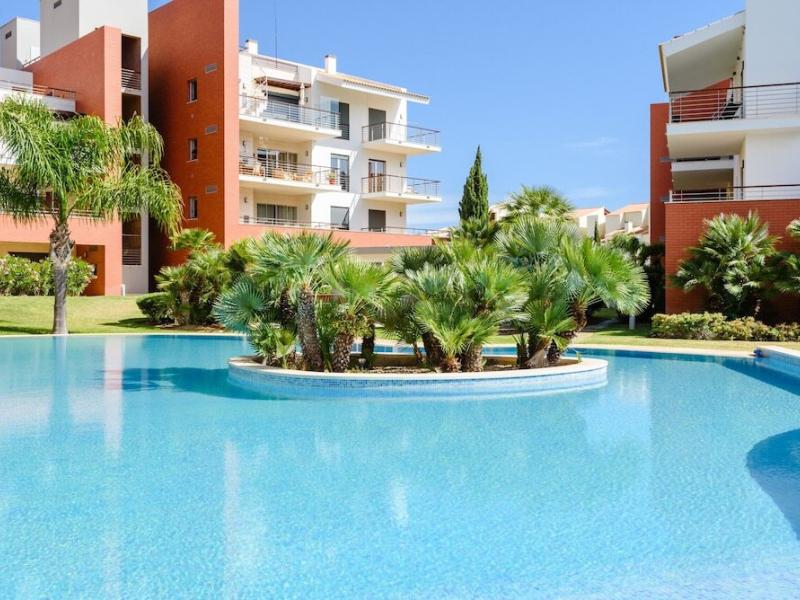 Palm Village Apartamentos