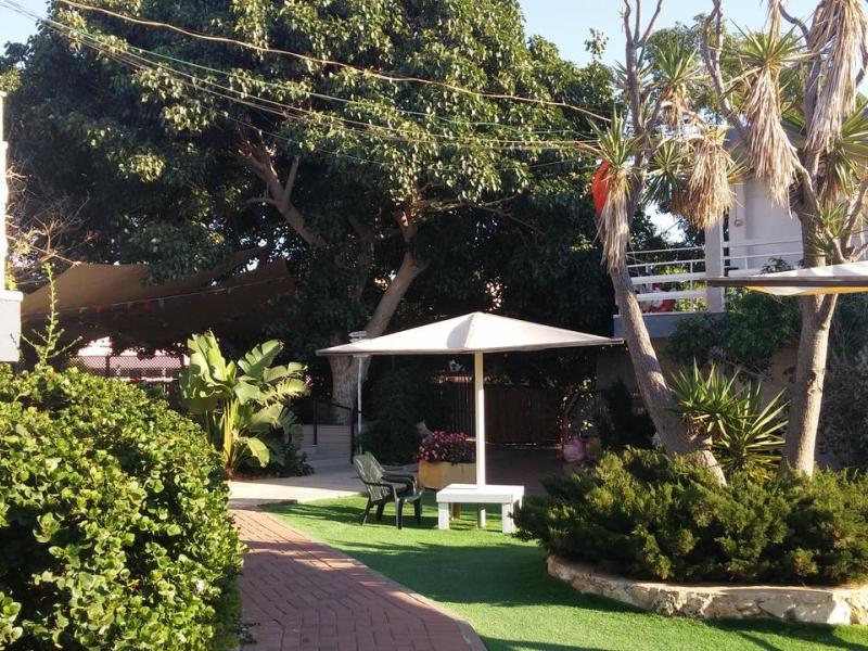 Q Village - Poleg Beach