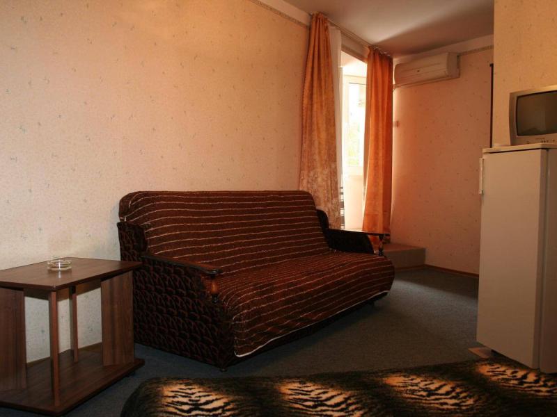 Амиго (Новомихайловский)