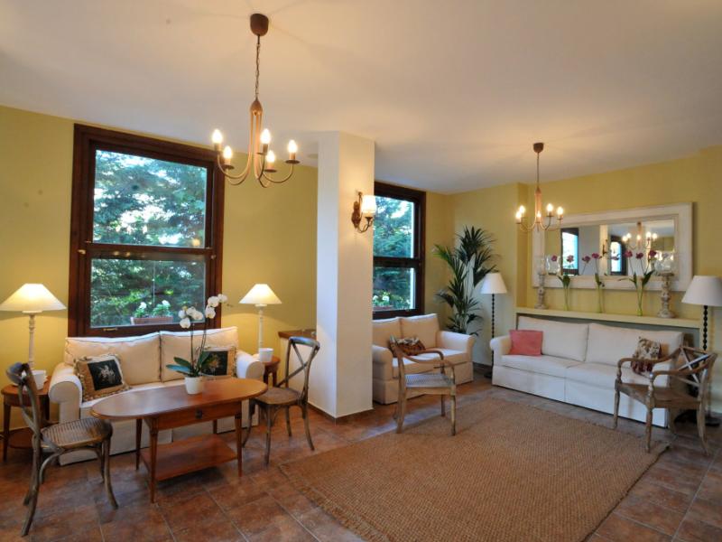 Boutique Hotel Kentrikon & Bungalows