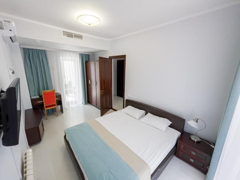 Круиз на Серафимовича