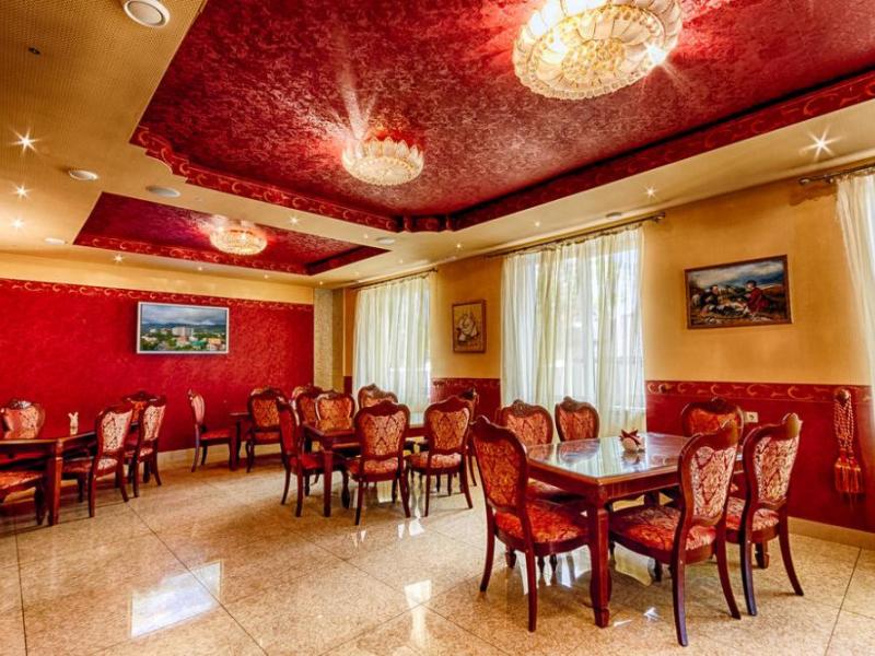 Круиз на Серафимовича