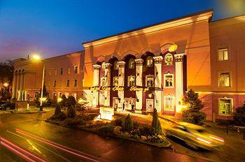 Grand Hotel Tien-Shan