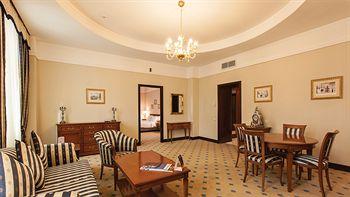 Grand Hotel Tien-Shan