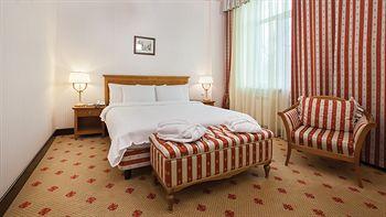 Grand Hotel Tien-Shan