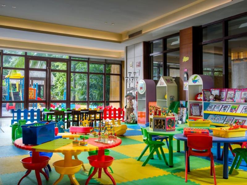 Pullman Oceanview Sanya Bay Resort & Spa