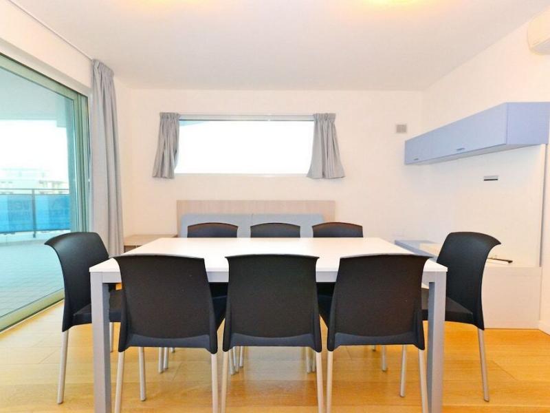 Sky Residence