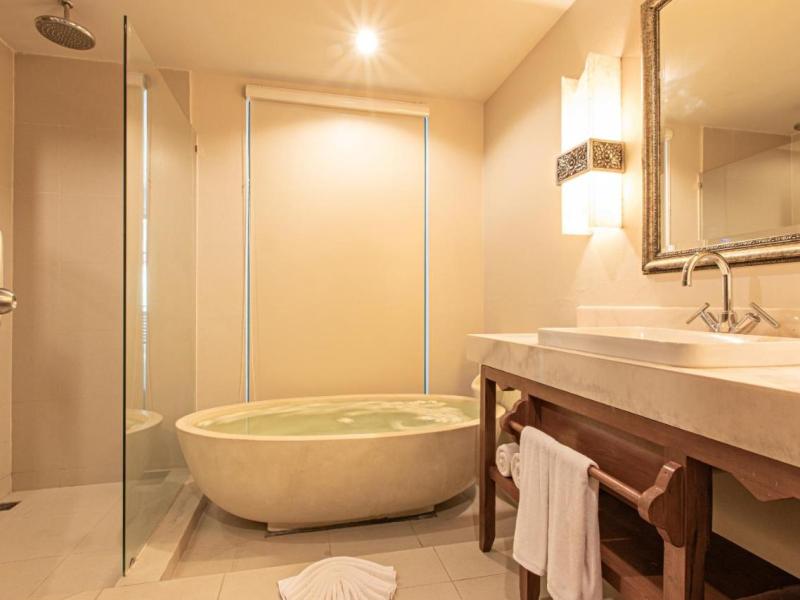 Rawai Palm Beach Resort