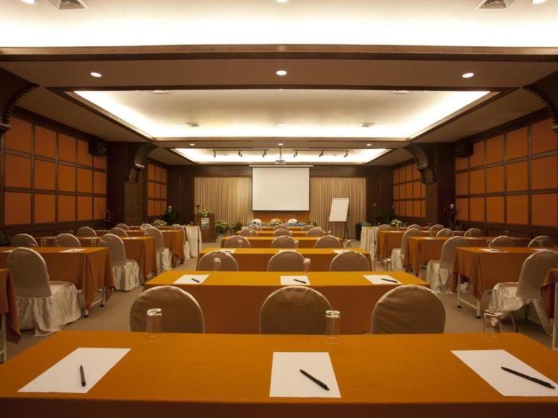 Rawai Palm Beach Resort