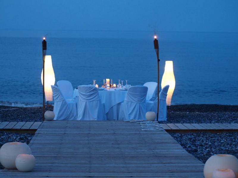 Thalatta Seaside Hotel