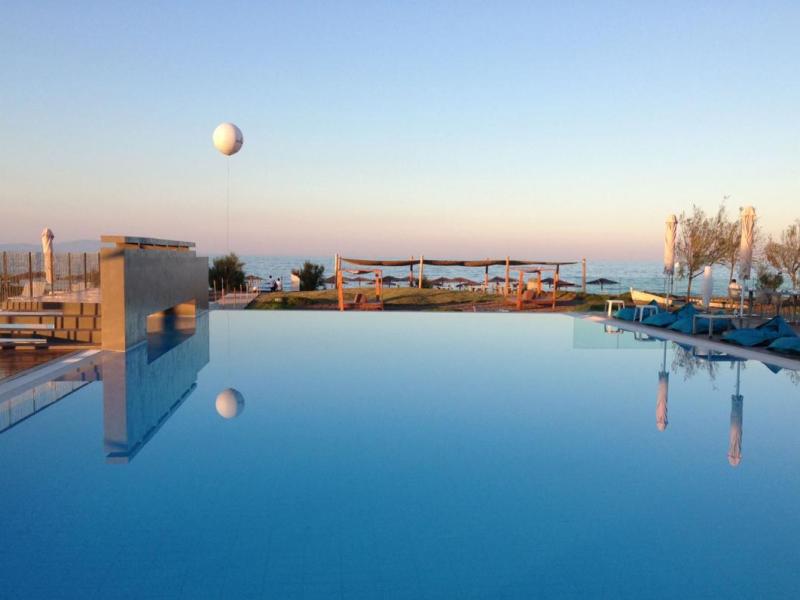 Thalatta Seaside Hotel