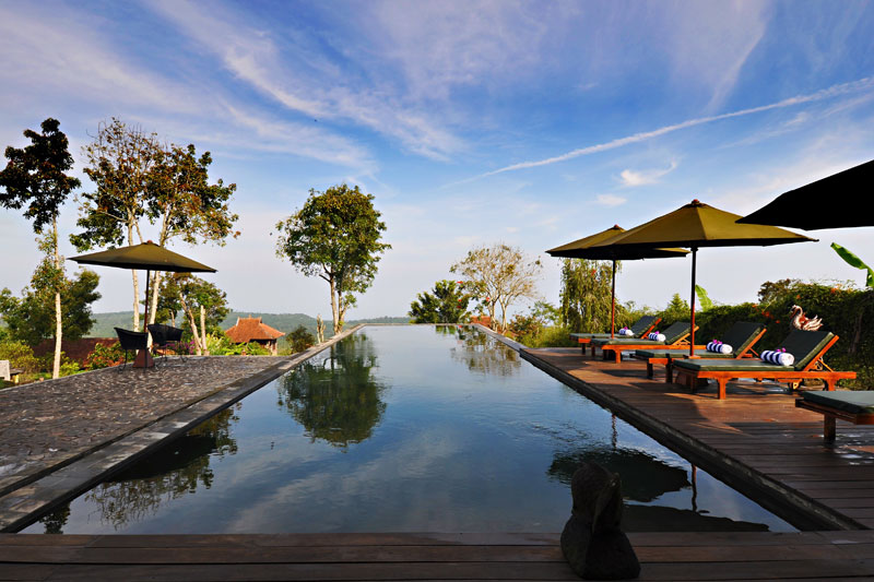 Anaheim Villa Lake Buyan