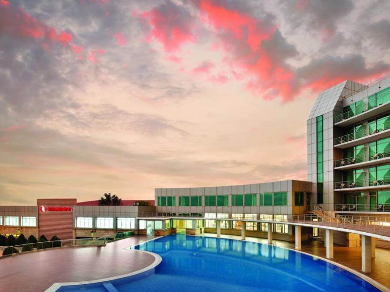 Ramada Baku