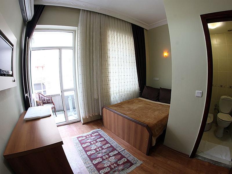 Paradise Hotel