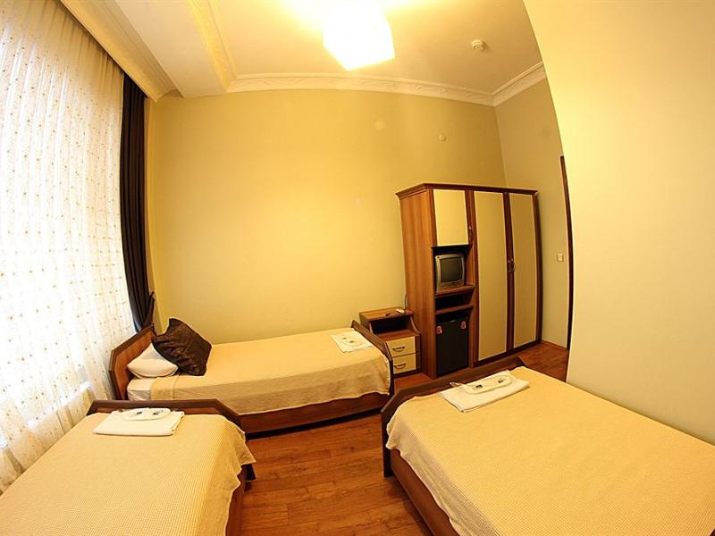 Paradise Hotel