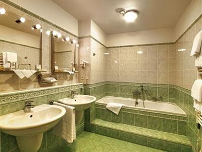 Little Quarter Hostel