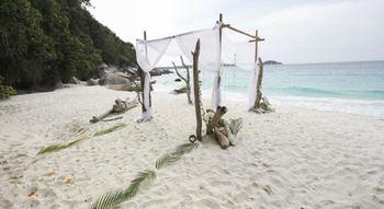 Bubu Long Beach Resort