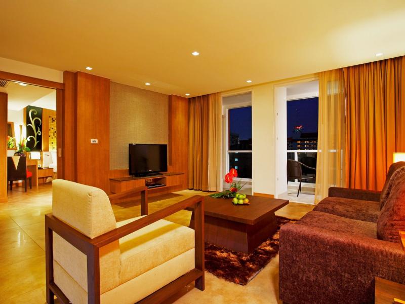 Centara Nova Hotel & Spa Pattaya