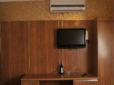 Best Town Hotel