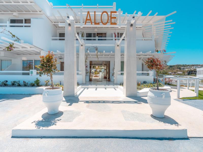 Aloe Hotel