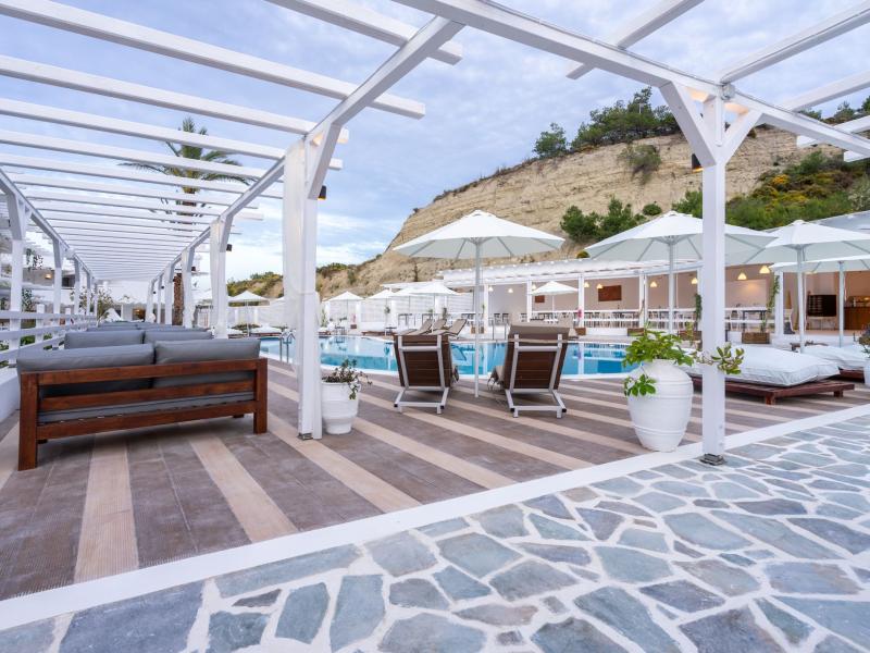 Aloe Hotel