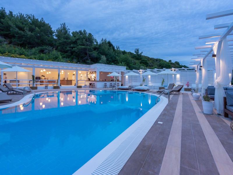 Aloe Hotel
